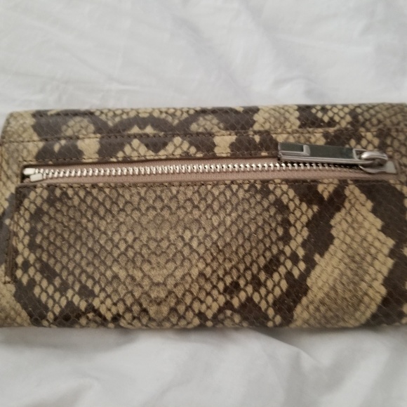 Kooba leather wallet - Picture 2 of 5